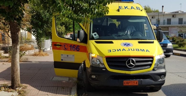Παραλίγο τραγωδία στην Πάτρα: Πήγε να περάσει τον δρόμο και την "πάτησε" το λεωφορείο