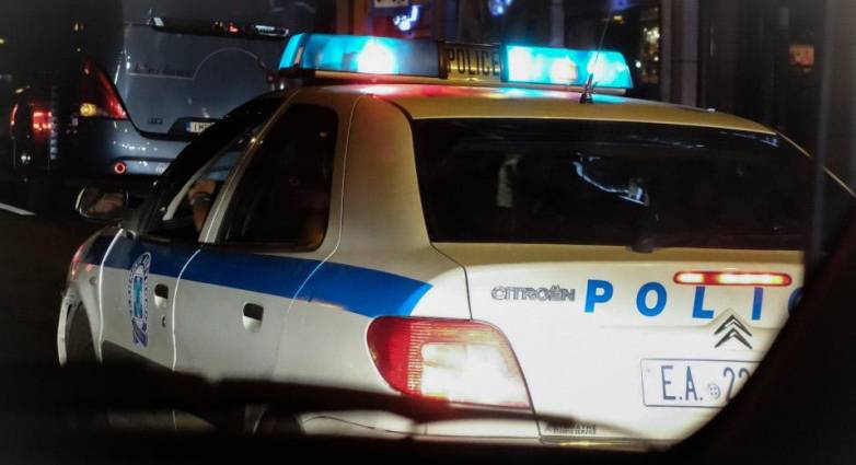 Πάτρα: Έστησε καρτέρι και επιτέθηκε στην σύντροφό του - Χαμός έξω από πολυκατοικία