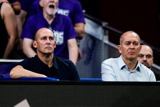 Ολυμπιακός: «Κάποιοι ονειρεύονται “εμφύλιους” με σκοπό να προκαλέσουν διχασμό»