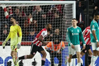 Μπρέντφορντ – Λίβερπουλ 3-2: «Κατηφόρα» χωρίς τέλος για τους «κόκκινους» στην Premier League