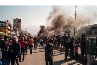 Μαδαγασκάρη: Εγκατέλειψε τη χώρα, με γαλλικό στρατιωτικό αεροσκάφος, ο πρόεδρος της χώρας