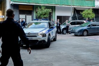 Διπλό φονικό στη Φοινικούντα: Βαριές κατηγορίες στους 22χρονους - Την Κυριακή οι απολογίες τους