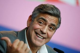 Τζορτζ Κλούνεϊ: Η συνεργασία του με την Ανέτ Μπένινγκ στο ρομαντικό δράμα «In Love»
