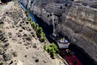 Διώρυγα της Κορίνθου: Κλειστή από σήμερα λόγω εργασιών αποκατάστασης