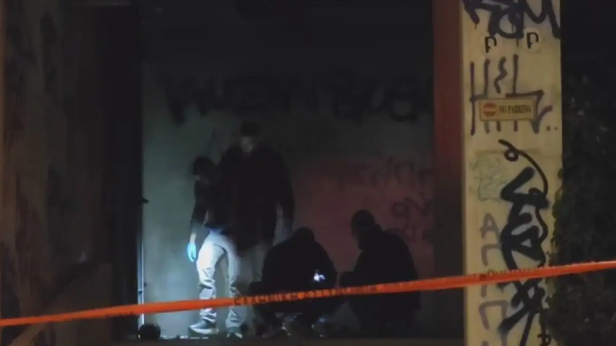 Έκρηξη έξω από παράρτημα του υπουργείου Αγροτικής Ανάπτυξης στη Λεωφόρο Συγγρού