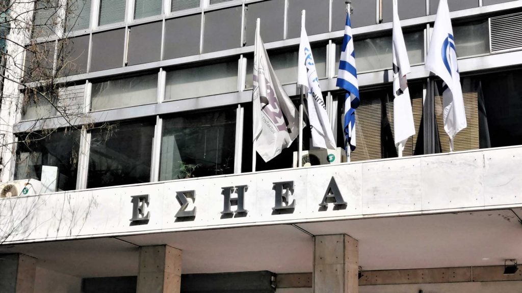 ΕΣΗΕΑ: "Οχι στους ...αστυνομικούς ρεπόρτερ"