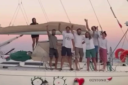 Επιστρέφουν σήμερα οι 27 Έλληνες ακτιβιστές του στολίσκου για τη Γάζα - Τι είπε στο tempo24 ο πατέρας του πατρινού που κρατείται από τους ισραηλινούς
