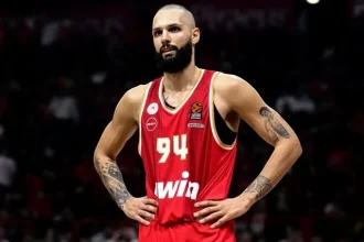 Ολυμπιακός – Παναθηναϊκός: Εκτός ο Εβάν Φουρνιέ για τους «ερυθρόλευκους»