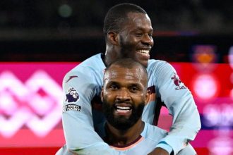 Αγγλία: Η Μπρέντφορντ «βύθισε» κι άλλο τη Γουέστ Χαμ