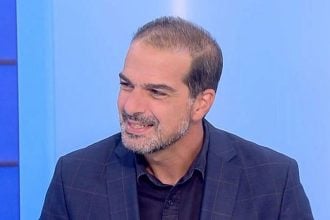 Γαβριήλ Σακελλαρίδης: «Έκοψα το τσιγάρο» – Η νέα σελίδα στη ζωή του μετά την περιπέτεια υγείας