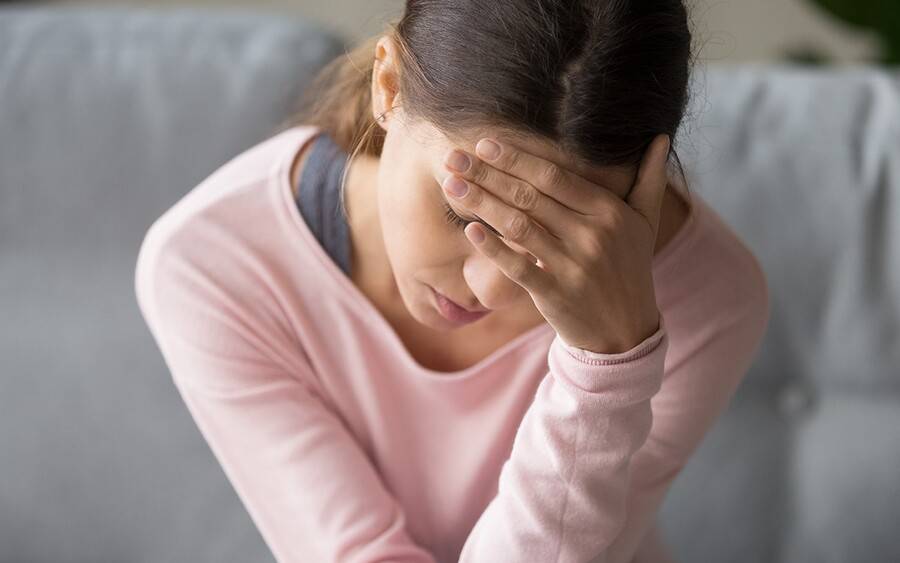 Τι να φας (και τι να αποφύγεις) όταν έχεις πονοκέφαλο