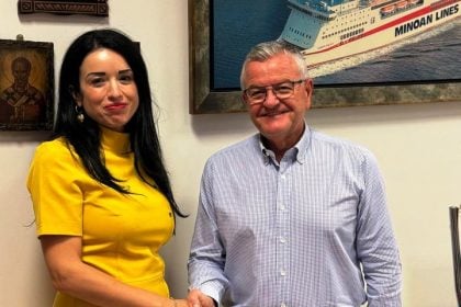 Εκλογές ΔΕΕΠ ΝΔ Αχαΐας: Η Κλεοπάτρα Χριστοπούλου με τον Αντώνη Κουνάβη  