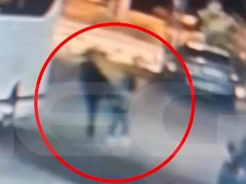 Σήμερα η δίκη του 50χρονου που σκότωσε στο ξύλο την σύντροφό του έξω από ξενοδοχείο στην Πάτρα ΦΩΤΟ