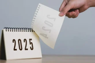 Αργίες 2025: Ποιες έχουν απομείνει μέχρι το τέλος του χρόνου και πότε θα κάτσουμε 4 ολόκληρες ημέρες