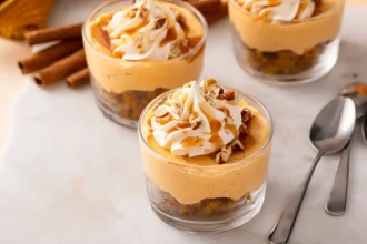 Cheesecake με κολοκύθα στο ποτήρι