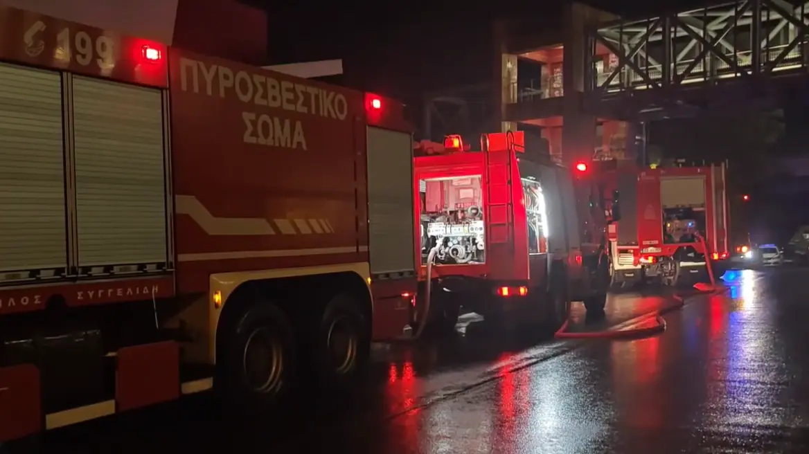 Έβαλαν γκαζάκια στα Jumbo - Υλικές ζημιές από την έκρηξη