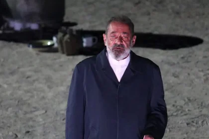 Αντώνης Καφετζόπουλος: «Επιλέγω ηθοποιούς με βάση την εξωτερική τους εμφάνιση και παίζει ρόλο και η ηλικία»