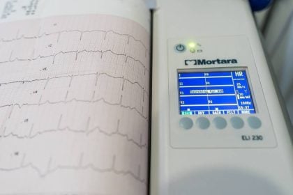 Καρδιολογικό ιατρείο λειτουργούσε χωρίς άδεια στην Κάτω Αχαΐα, με υπεύθυνους ...ειδικευόμενο γιατρό και νοσηλεύτρια