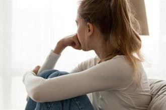 Οι γυναίκες έχουν υψηλότερο γενετικό κίνδυνο κατάθλιψης;