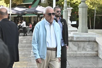 Κακλαμάνης για Σαββόπουλο: «Υπήρξε μοναδικός και για αυτό θα παραμείνει αναντικατάστατος»