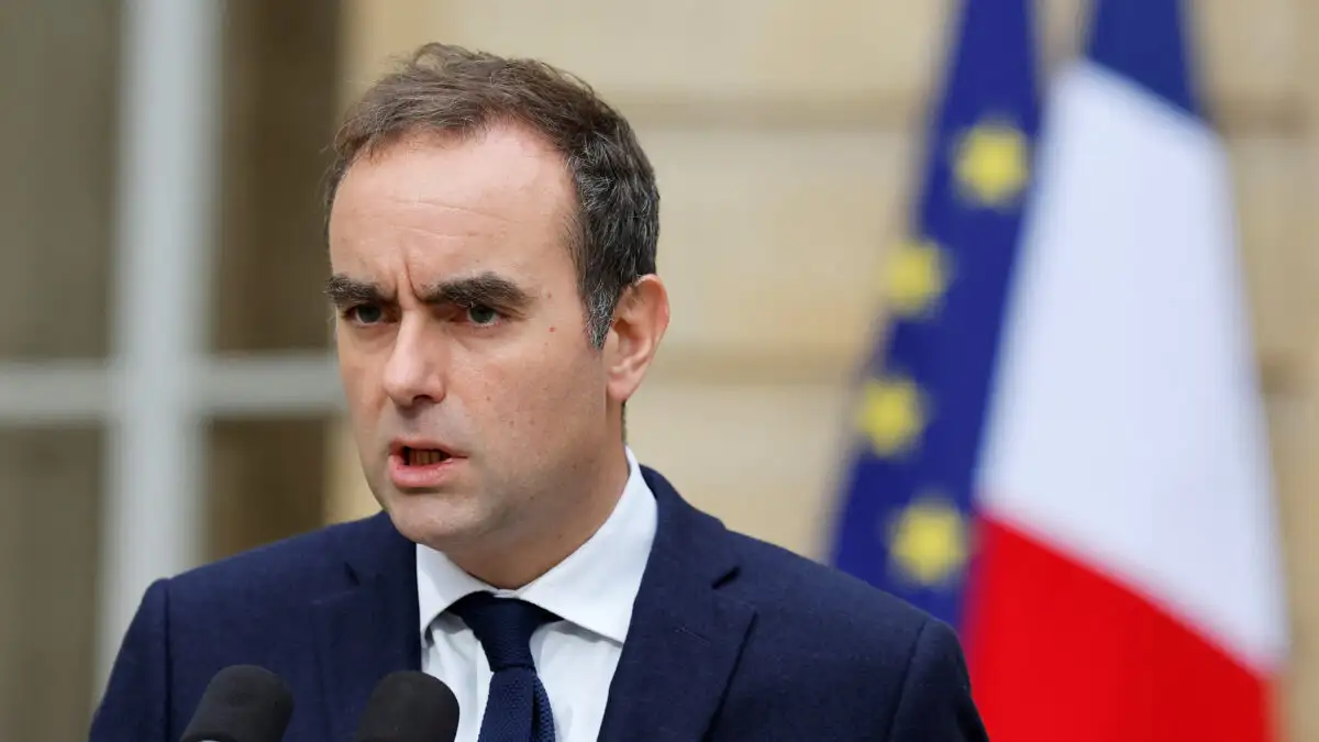 Γαλλία: Νέος πρωθυπουργός εντός 48 ωρών - «Η αποστολή μου ολοκληρώθηκε» δηλώνει ο Σεμπαστιάν Λεκορνί