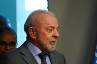 Βραζιλία: Φόρους στις τράπεζες σχεδιάζει ο Λούλα