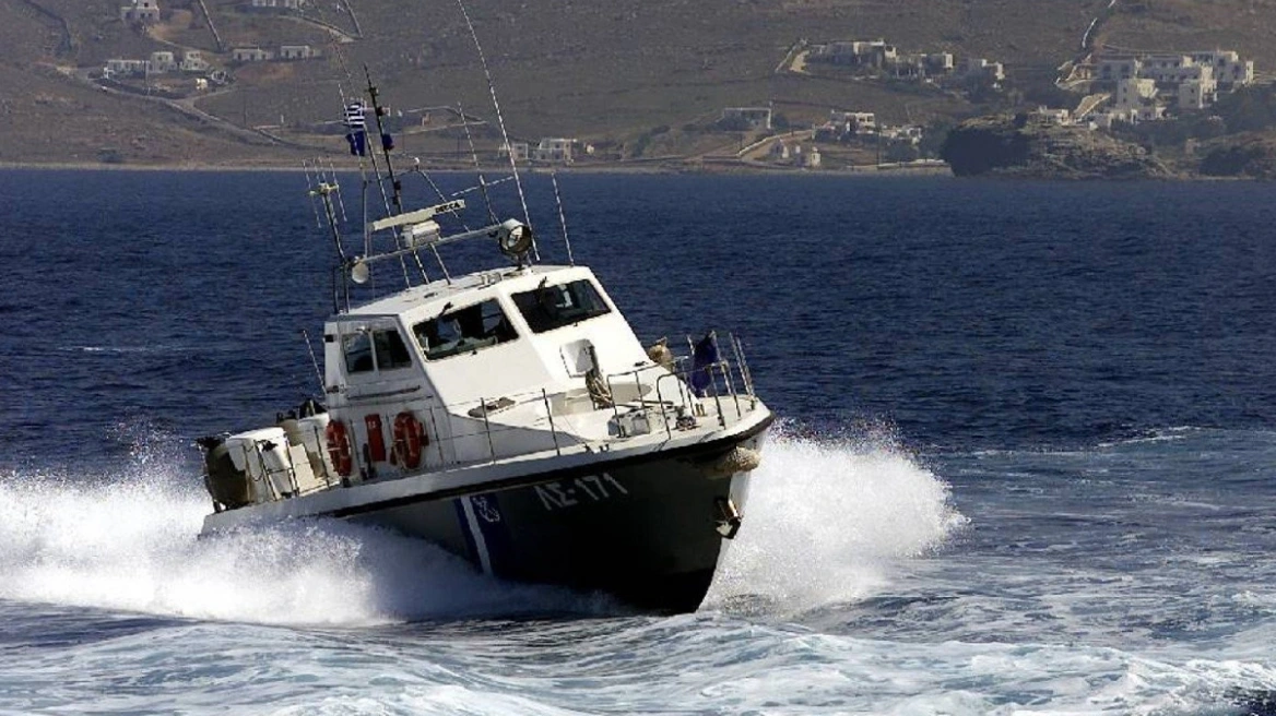 Αδιάκοπη η ροή μεταναστών στα νερά της Κρήτης: Πάνω από 100 αφίξεις τις τελευταίες ώρες