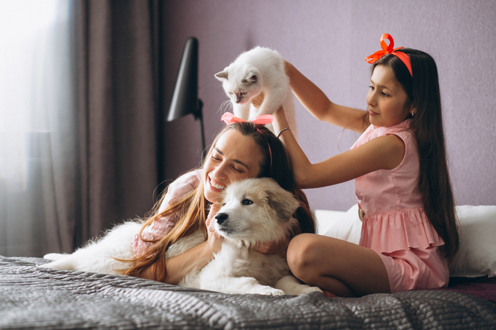 Γονιός «σκύλος», γονιός «γάτα»: Εσείς τι είστε;