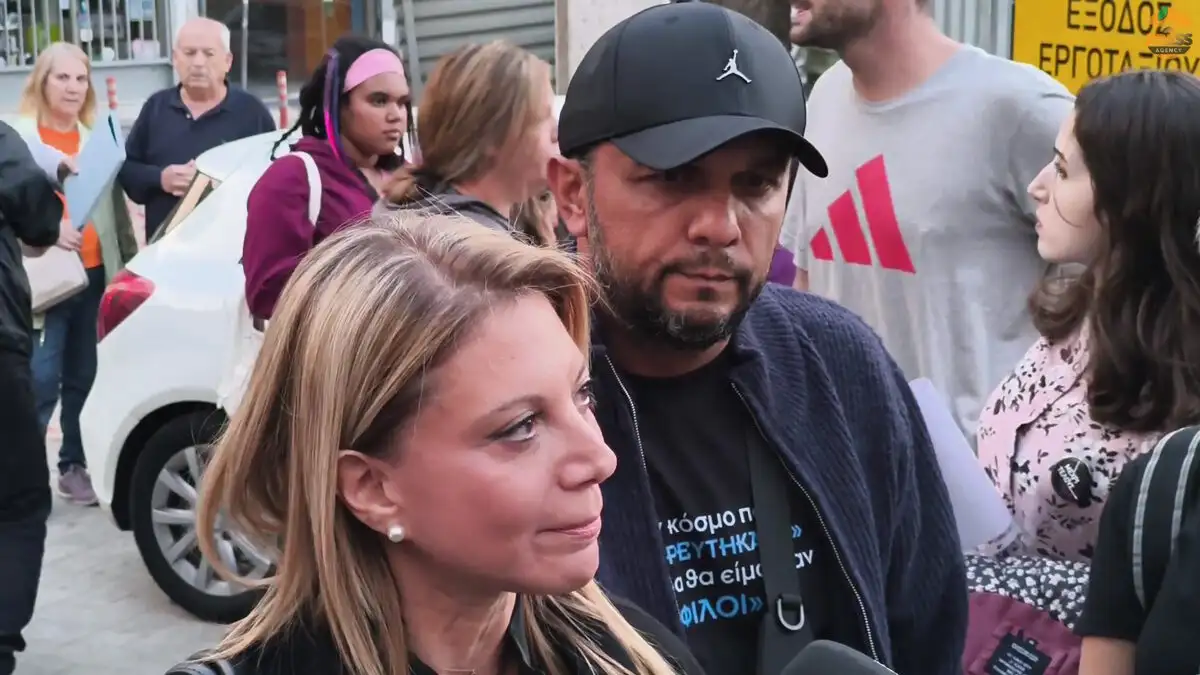 Καρυστιανού – Ρούτσι: «Μην πειράξετε τα ονόματα των θυμάτων» – «Καμία βεβήλωση του μνημείου του Αγνώστου Στρατιώτη»