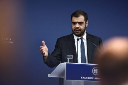 Μαρινάκης για επίθεση σε Βορίδη: Οι «γνωστοί – άγνωστοι» επιβεβαιώνουν γιατί εκπροσωπούν τη χειρότερη μορφή φασισμού