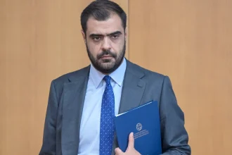 Μαρινάκης: Ο Άγνωστος Στρατιώτης θα είναι μόνο για την τιμή των νεκρών και τίποτε άλλο - Δεν θα σβηστούν τα ονόματα των θυμάτων των Τεμπών