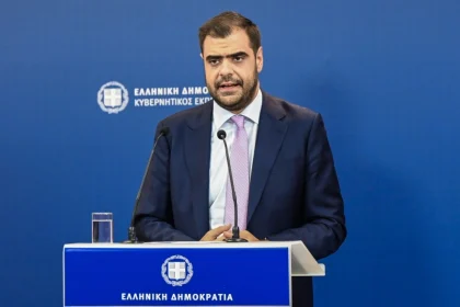 Μαρινάκης: Δεν υπάρχει ζήτημα ανασχηματισμού