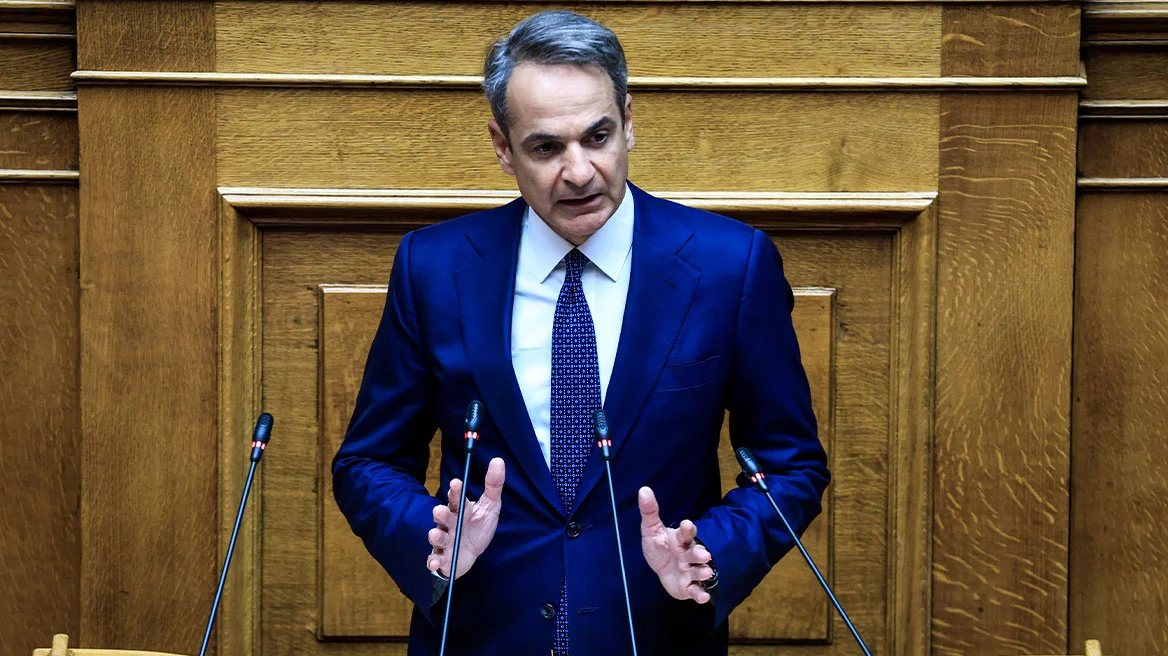 Μητσοτάκης: Ο Άγνωστος Στρατιώτης είναι ένας ιερός χώρος συνύπαρξης, δεν ανήκει σε καμία κυβέρνηση και σε κανένα κόμμα - LIVE