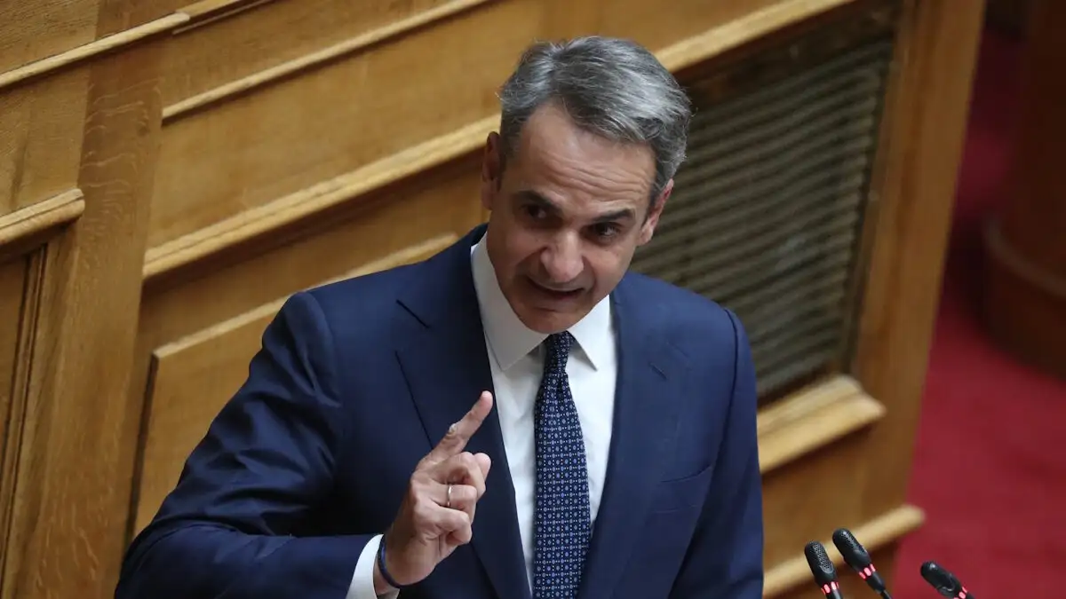 Οι αιχμές Μητσοτάκη σε Καραμανλή, Βενιζέλο και πολιτικά κόμματα για την αμφισβήτηση θεσμών και Δικαιοσύνης