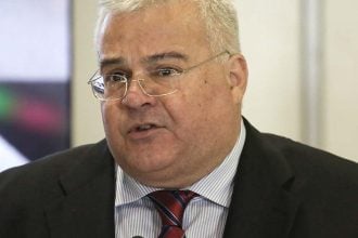 Ποιοι μας κυβερνούν;