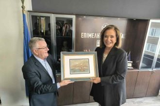 Η Ντόρα Μπακογιάννη «πρέσβειρα» της Πάτρας για την ένταξή της στον χάρτη της κρουαζιέρας