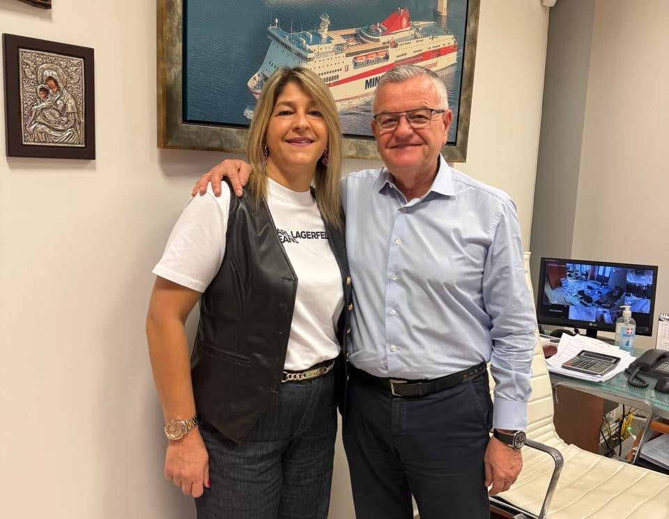 Η Μαρία Νικολοπούλου με τον Αντώνη Κουνάβη  