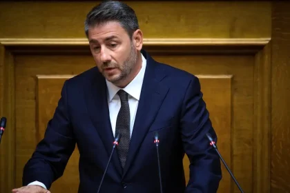 Ανδρουλάκης: «Χρέος μου να απομακρύνω από την κυβέρνηση τους διεφθαρμένους της ΝΔ και τον αρχιτέκτονα της εγχώριας παρακμής, Μητσοτάκη»