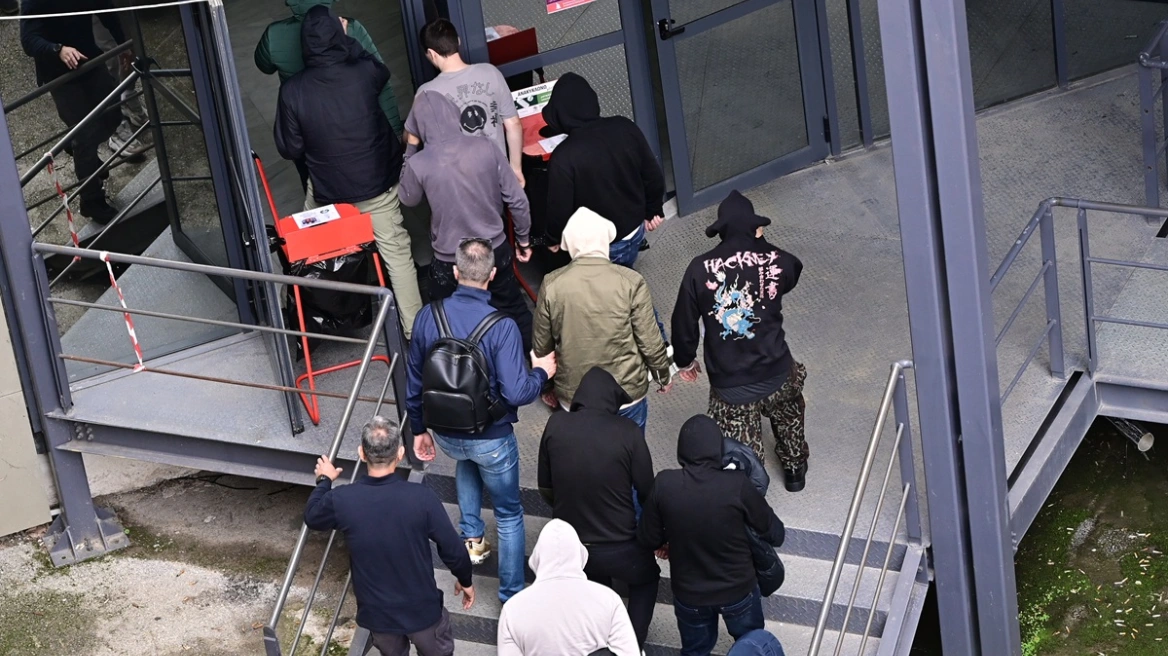 Και δεύτερη προφυλάκιση για την υπόθεση του ΟΠΕΚΕΠΕ: Υπό κράτηση 53χρονη, κατηγορούμενες και οι κόρες της