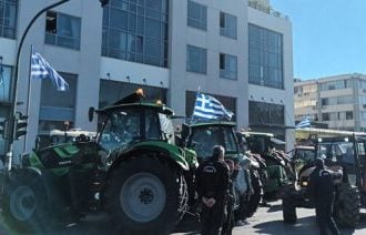 Πάτρα: Συγκέντρωση αγροτών και κτηνοτρόφων, σήμερα, στην Περιφέρεια - "Δώστε λύση στα προβλήματά μας"