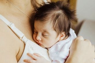Η πρώτη περίοδος μετά την εγκυμοσύνη: Τι να περιμένετε