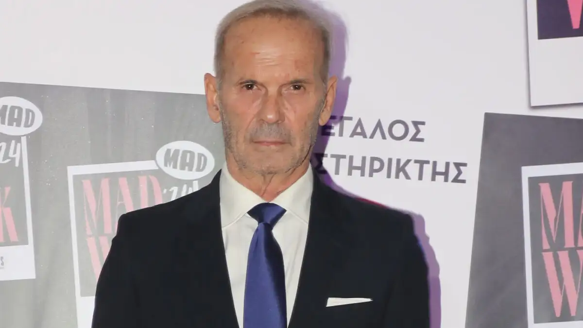 Πέτρος Κωστόπουλος: Το πρώτο μήνυμα μετά τον γάμο της κόρης του – «Αρκετά έλειψα λόγω οικογενειακών υποχρεώσεων»