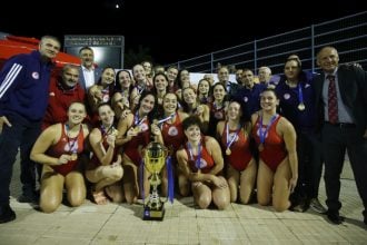 Πόλο: Ο Ολυμπιακός νίκησε 14-11 τη Βουλιαγμένη και κατέκτησε και πάλι το Super Cup Γυναικών