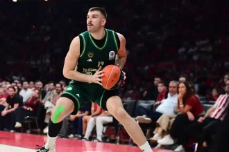 Παναθηναϊκός: Αμφίβολη η συμμετοχή των Ρογκαβόπουλου και Καλαϊτζάκη στο παιχνίδι με τη Μονακό