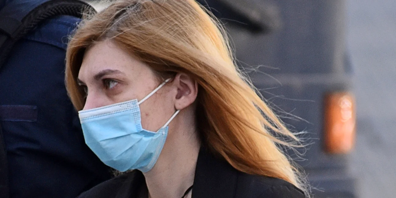 Ρούλα Πισπιρίγκου: "Πάσχει από ερυθηματώδη λύκο, έχει χάσει πάνω από 30 κιλά"