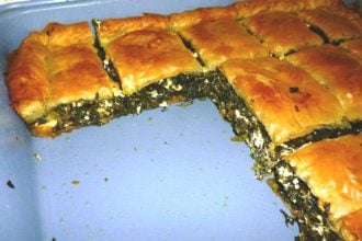 Σπανακοτυρόπιτα με φέτα