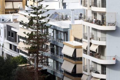 Σχολάζουσες κληρονομιές: Το σχέδιο αξιοποίησης από το Δημόσιο για στεγαστικούς και κοινωνικούς σκοπούς