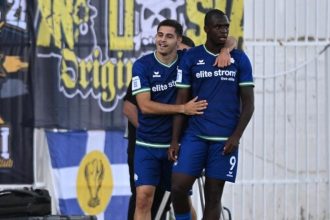 ΑΕΚ για Τετέι-Παντελίδη: «Δεν υπήρξε ποτέ πρόταση 2,5 εκ. ευρώ»