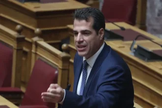 Επική ατάκα Πλεύρη για Κωνσταντοπούλου: «Και για αναπαραγωγή πέστροφας να μιλούσαμε θα πήγαινε κόντρα»