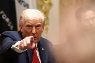 Ντόναλντ Τραμπ: «Η Χαμάς θα εξαλειφθεί αν παραβιάσει την εκεχειρία με το Ισραήλ για τη Γάζα»